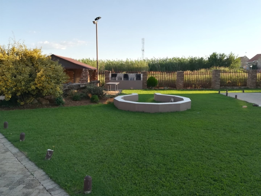 2 Bedroom Property for Sale in Baillie Park North West